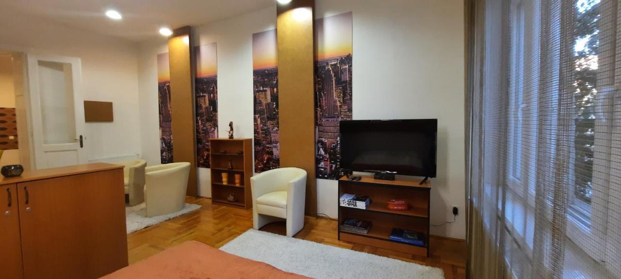 City Life Apartment Debrecen Dış mekan fotoğraf