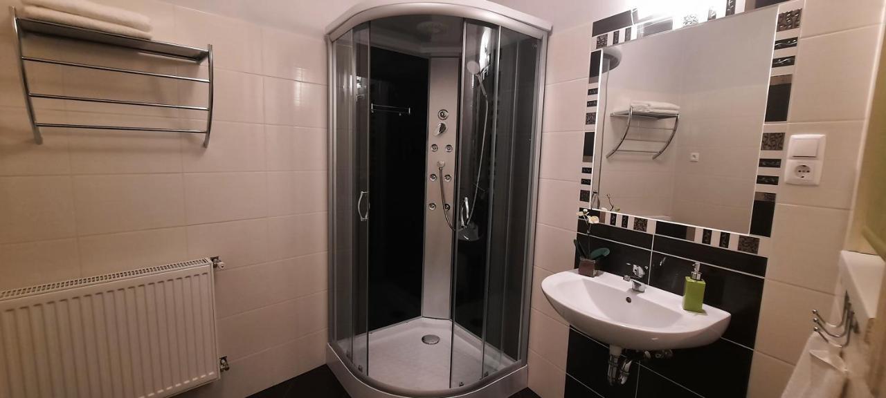 City Life Apartment Debrecen Dış mekan fotoğraf