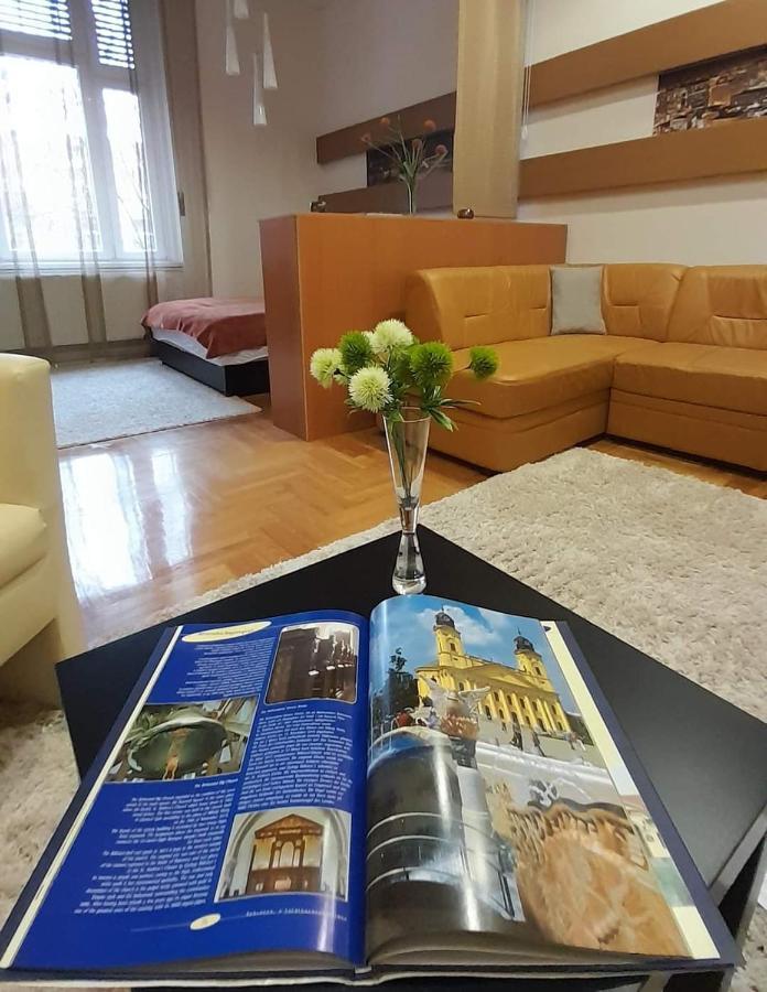 City Life Apartment Debrecen Dış mekan fotoğraf